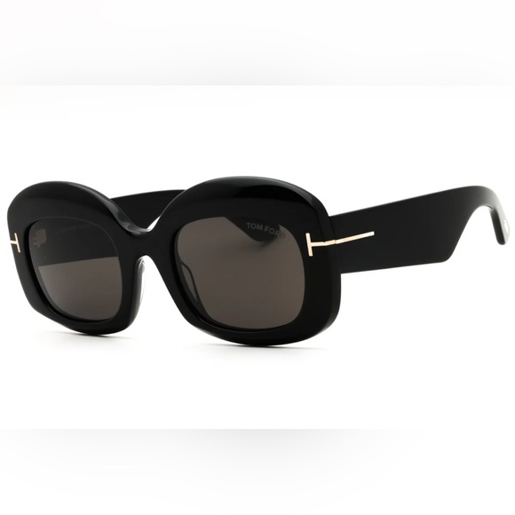 Tom Ford sunglasses FT1219 01A Shiny Black/Smoke